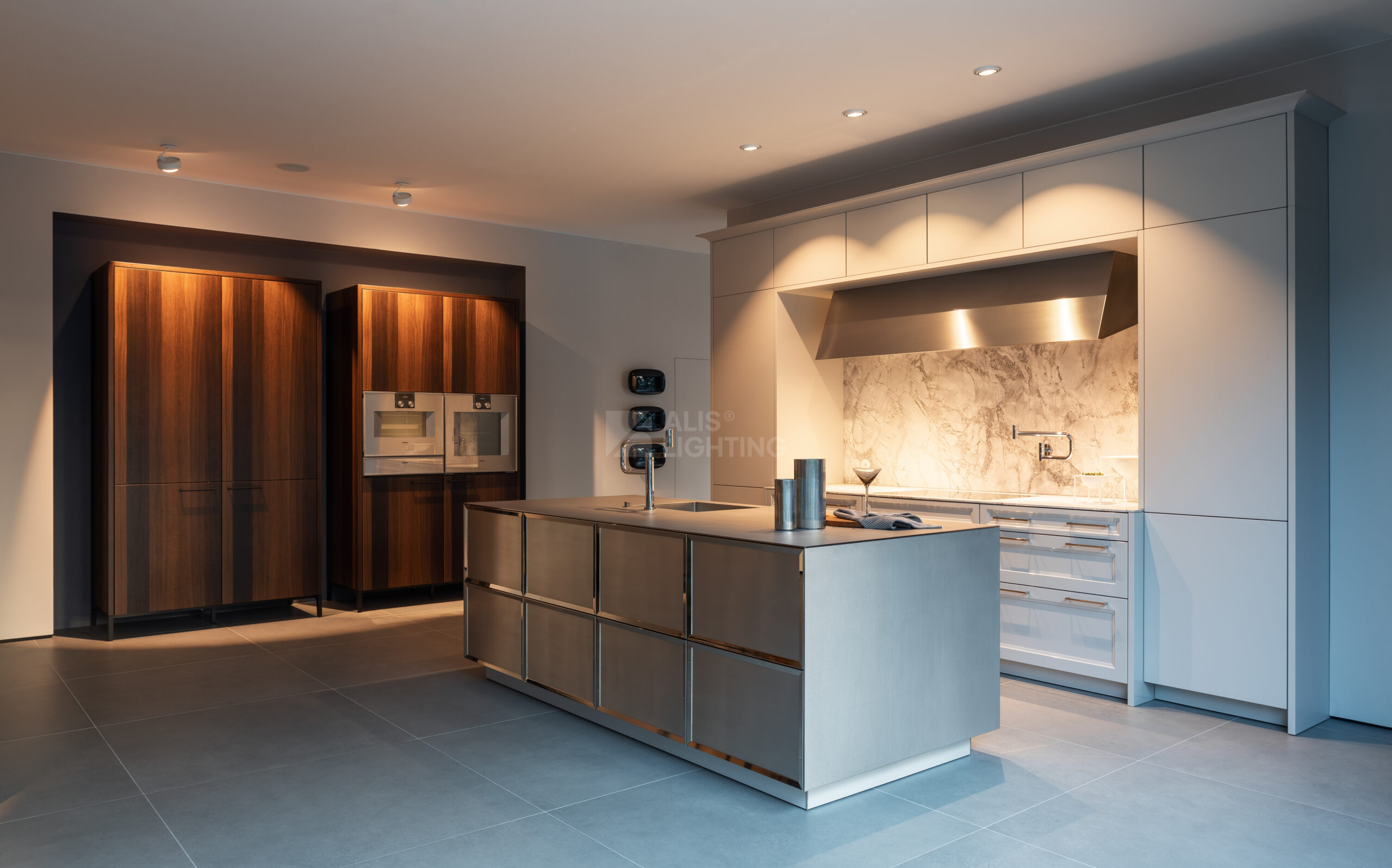 phan-anh-luxury-living-showroom-6