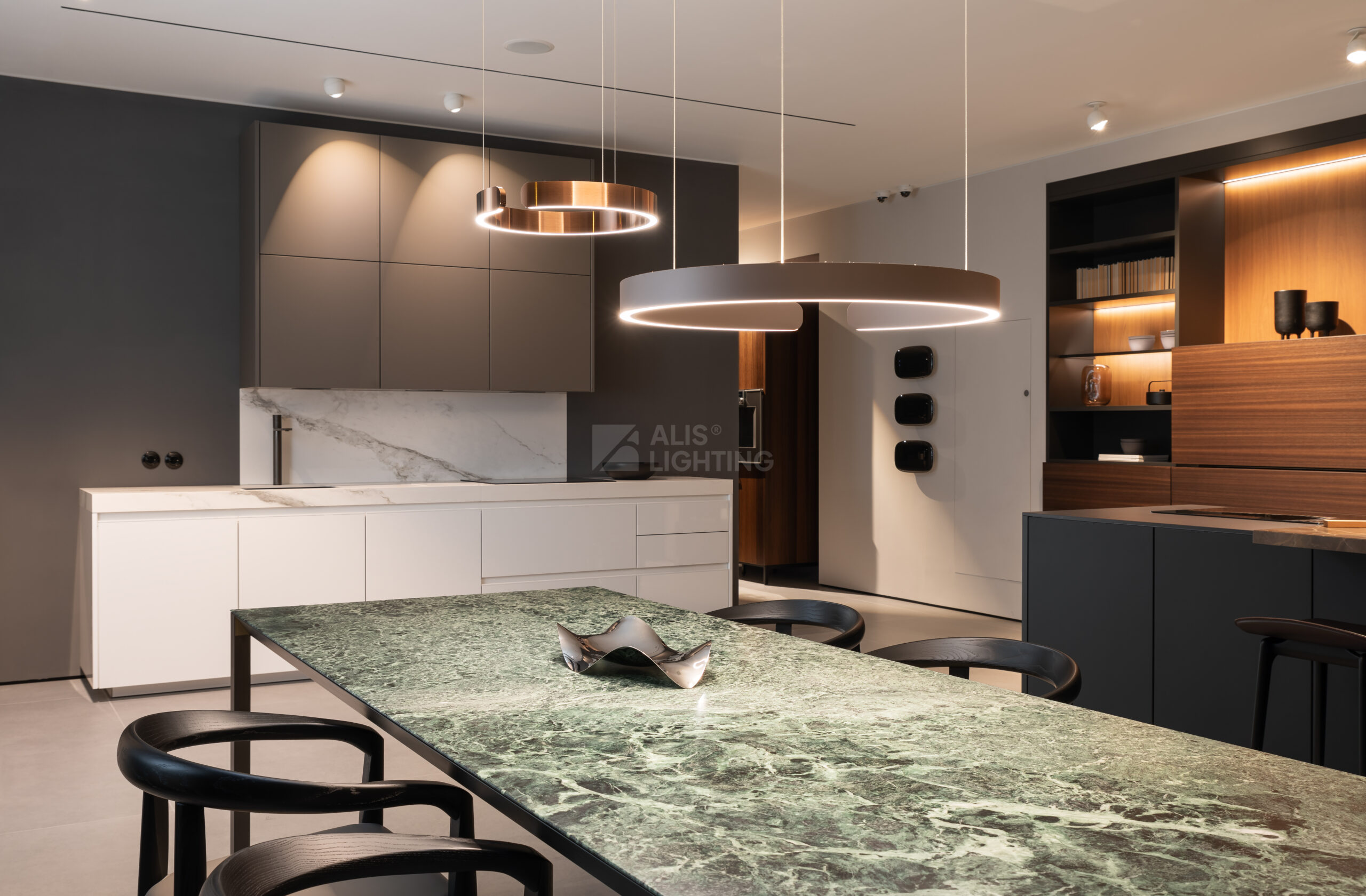 phan-anh-luxury-living-showroom-2