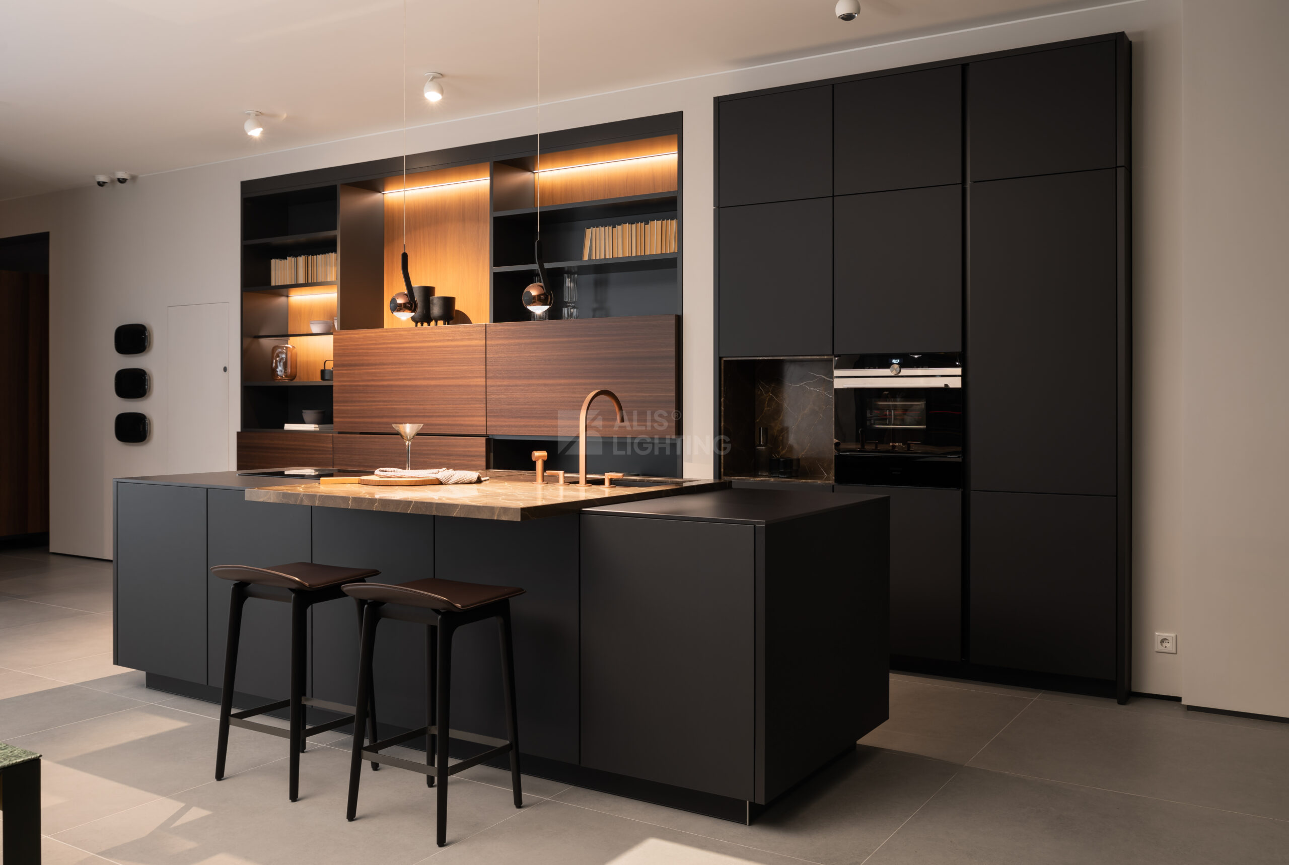 phan-anh-luxury-living-showroom-1