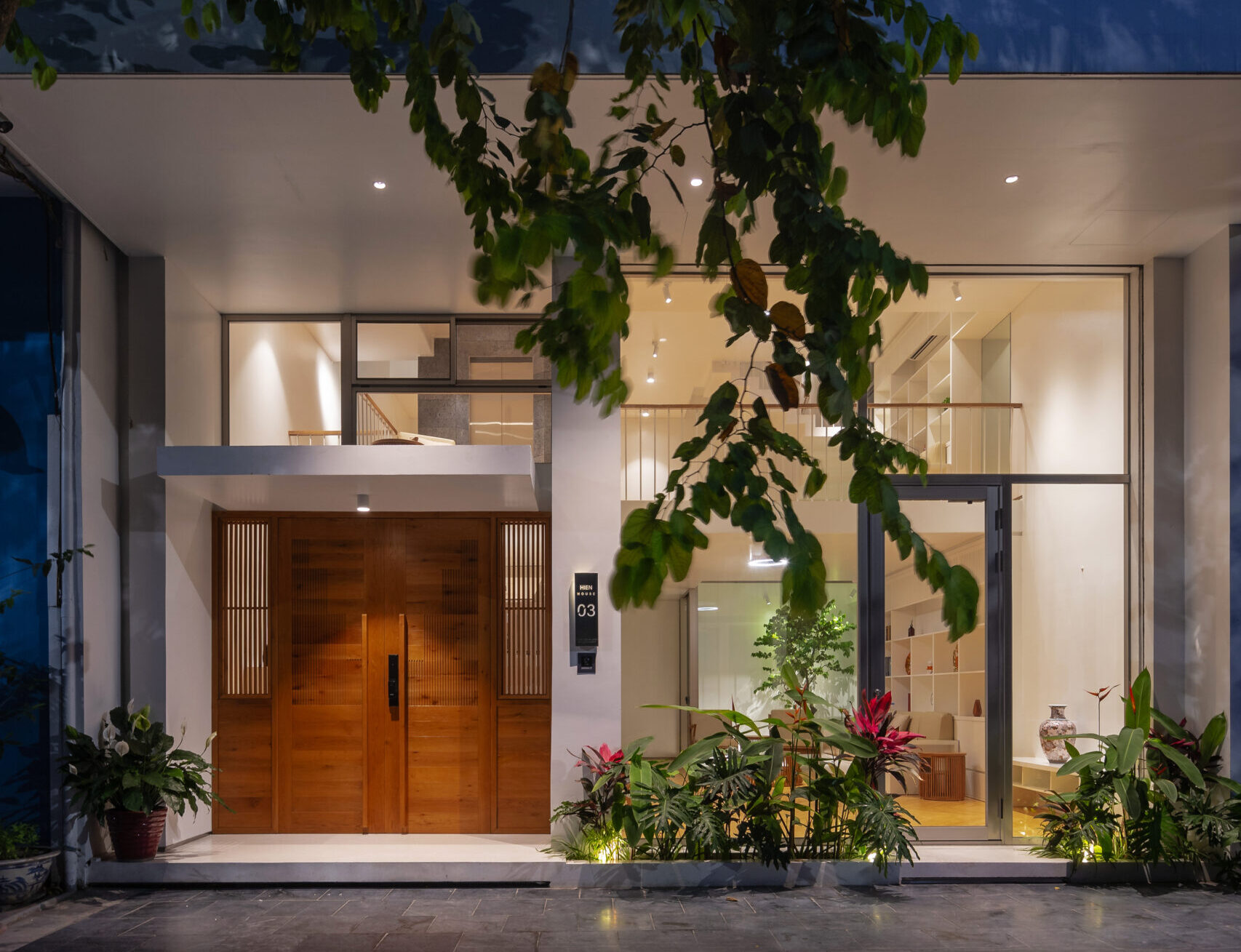 hien's house outdoor
